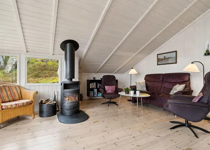 Henric - 75m From The Sea By Interhome *