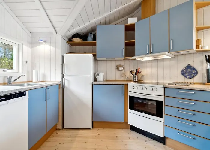 Henric - 75m From The Sea By Interhome Allinge-Sandvig