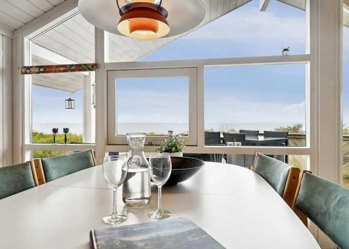 Henric - 75m From The Sea By Interhome *